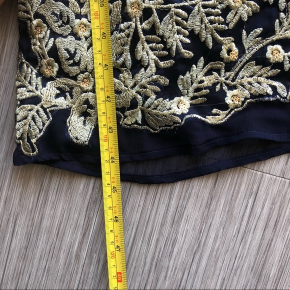 EMBELLISHED INDIAN DRESS - Picture 4 of 5